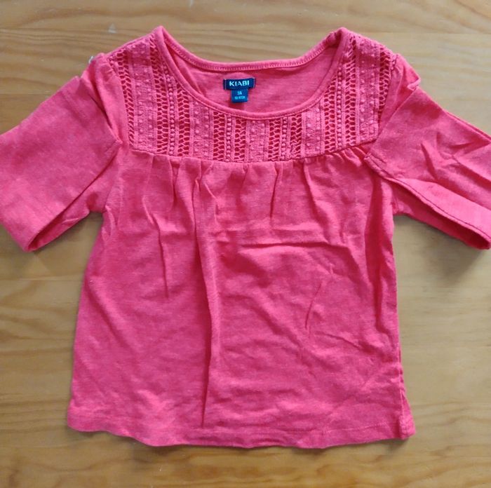 Tee shirt manches longues Kiabi fille 3 ans