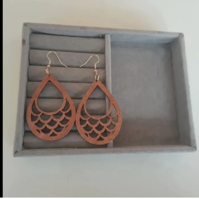 boucle d'oreille