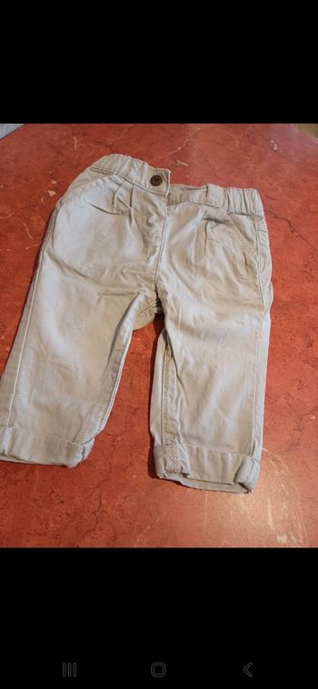 Pantalon bébé taille 6 mois