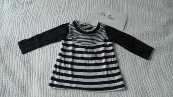 T-shirt rayé noir et blanc 12 mois manches longues