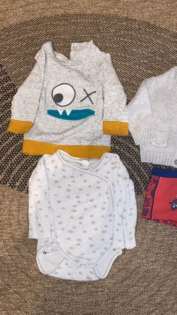 Lot bébé garçon 6 mois - photo numéro 2