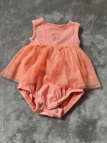Bodie avec tutu taille 3 mois