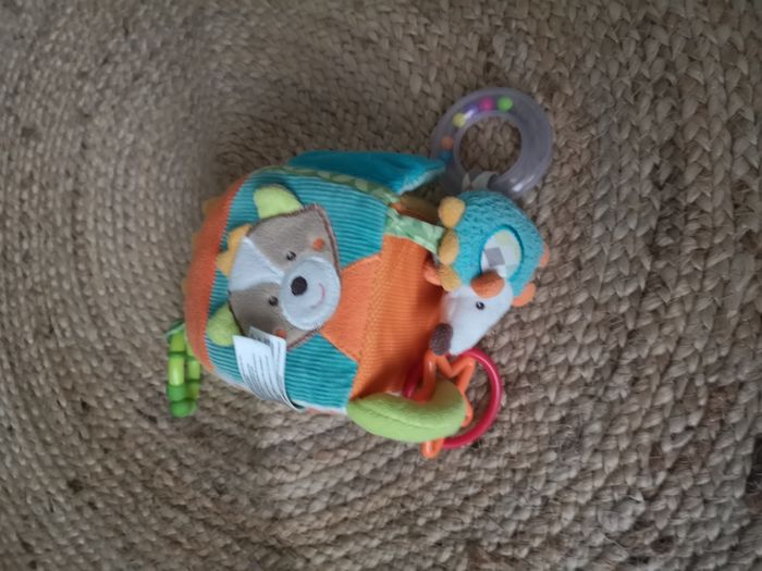 Vêtements, jouets - photo numéro 2