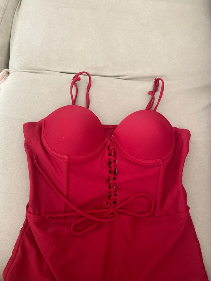 Maillot de bain, une pièce - photo numéro 3