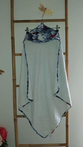 Sortie de bain / Cape by Arrhur mixte excellent état