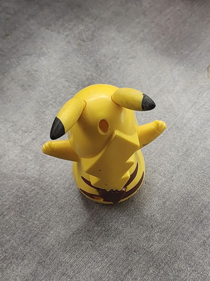 Figurine Pikachu Pokemon - photo numéro 2