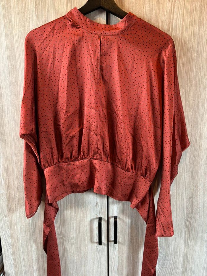 Blouse crop top manches longues