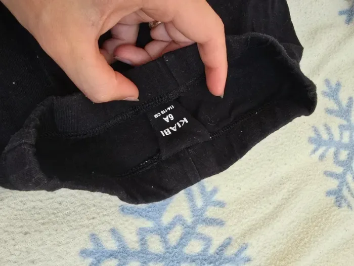 Pantacourt de la marque kiabi en taille 6 ans très bon état - photo numéro 2