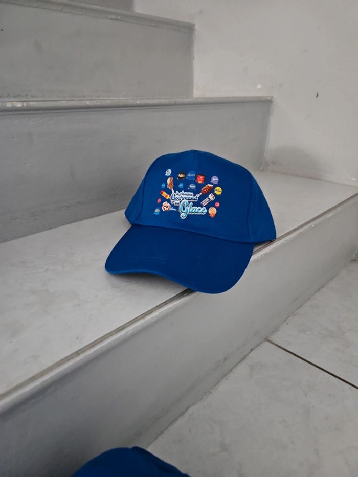 Casquette neuve U40