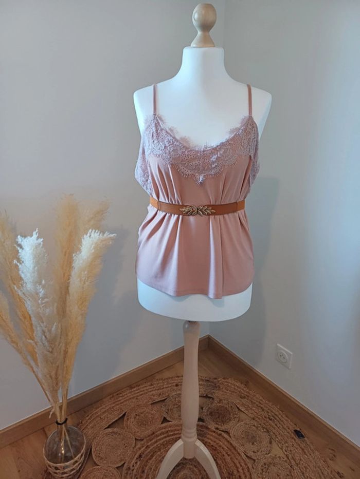 Débardeur rose avec dentelle Jennyfer taille L 40 - photo numéro 4