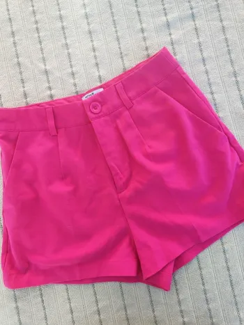 Short taille haute rose barbie