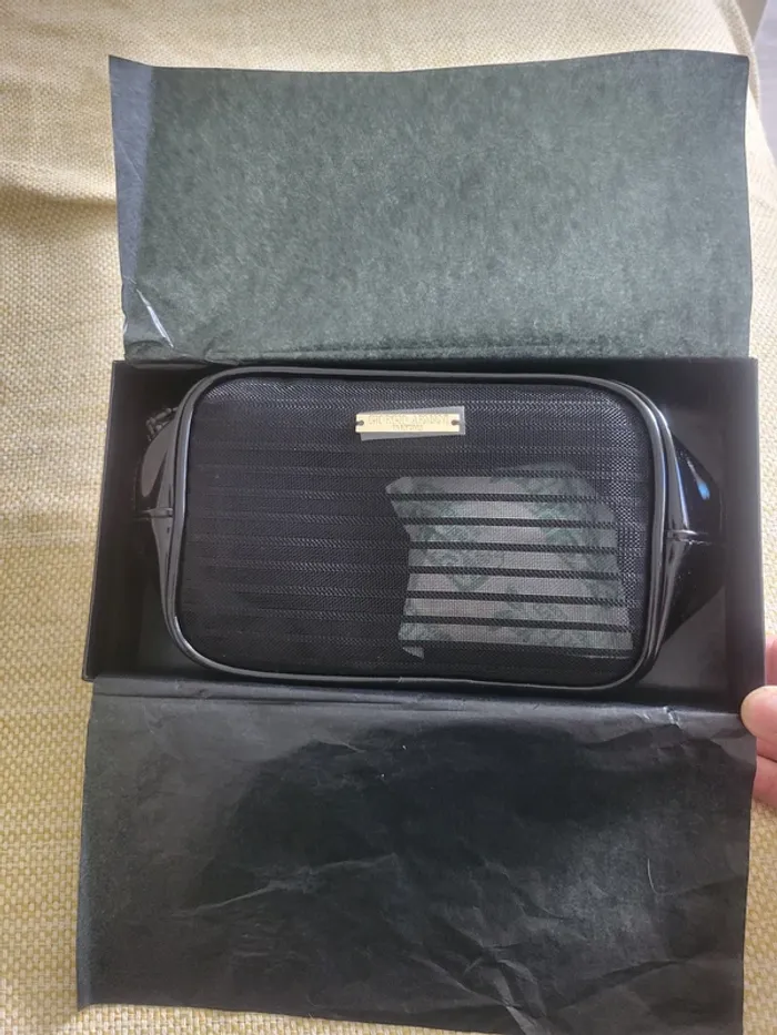 Trousse de toilette Giorgio Armani Parfums