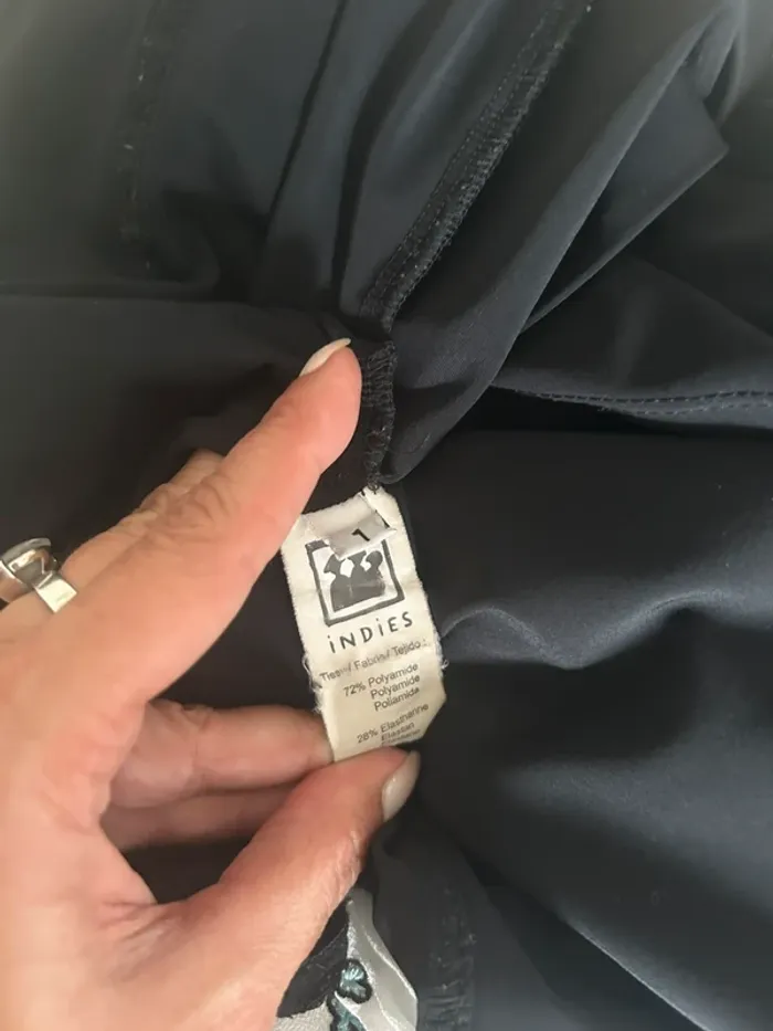 Indies haut top, débardeur noir taille 1 - photo numéro 7