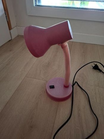 Lampe de bureau orientable Ikéa en bon état