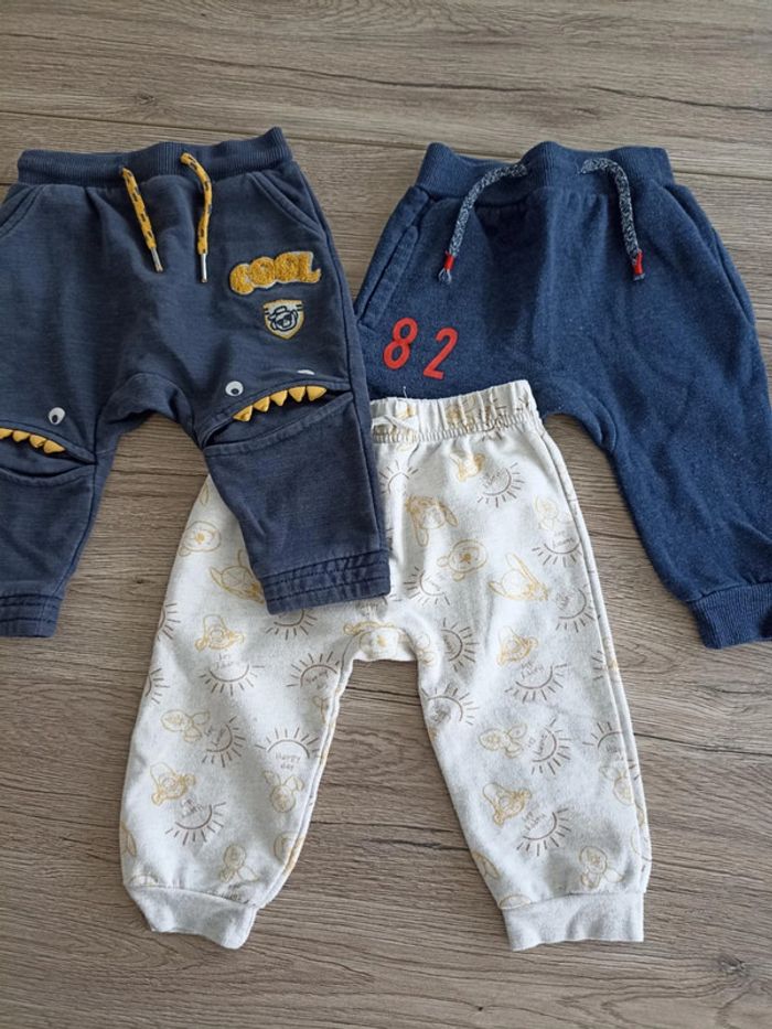 Lot 3 pantalons 9 mois