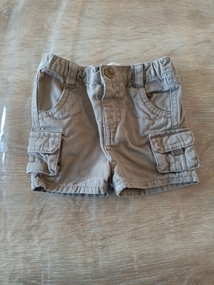 Short garçon 3 mois très bon état - photo numéro 2