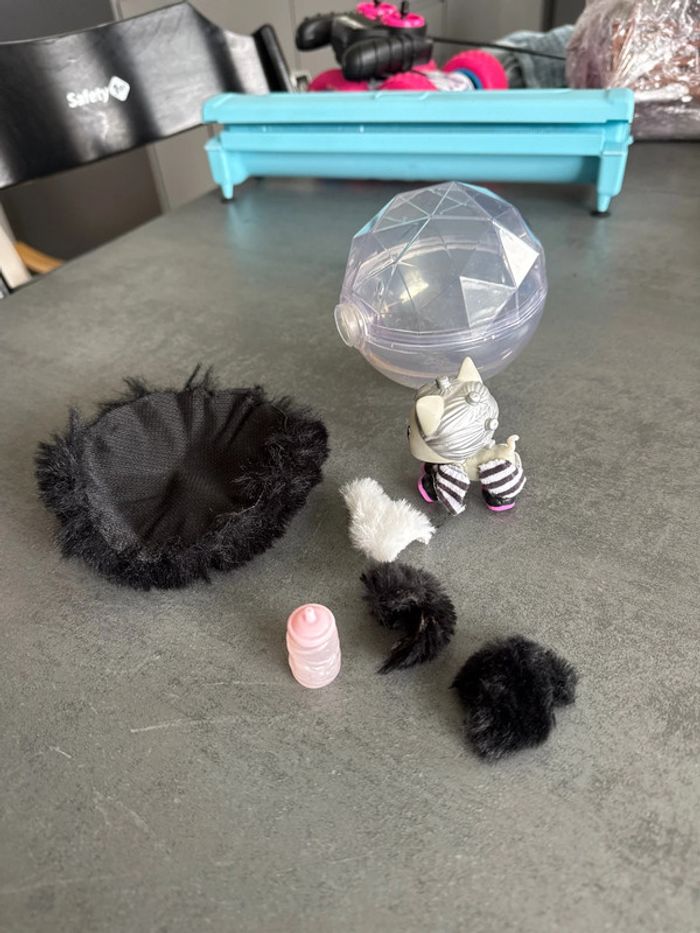 Poupée lol - photo numéro 2