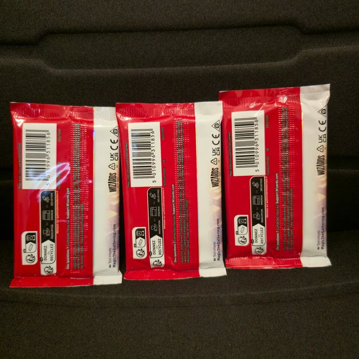 Lot de 3 Boosters Collector Spider-Man Magic The Gathering Français - photo numéro 2