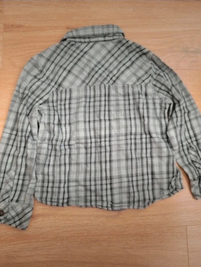 Chemise grise Kiabi 6 ans - photo numéro 5