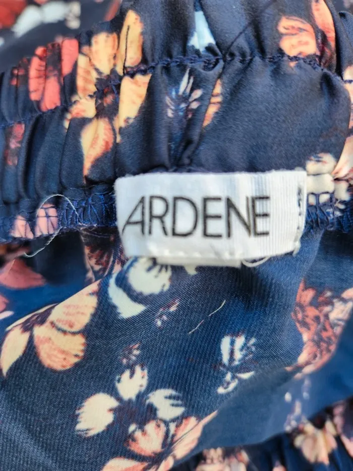 Top ARDENE épaules dénudées – Fleuri – Taille M - photo numéro 5