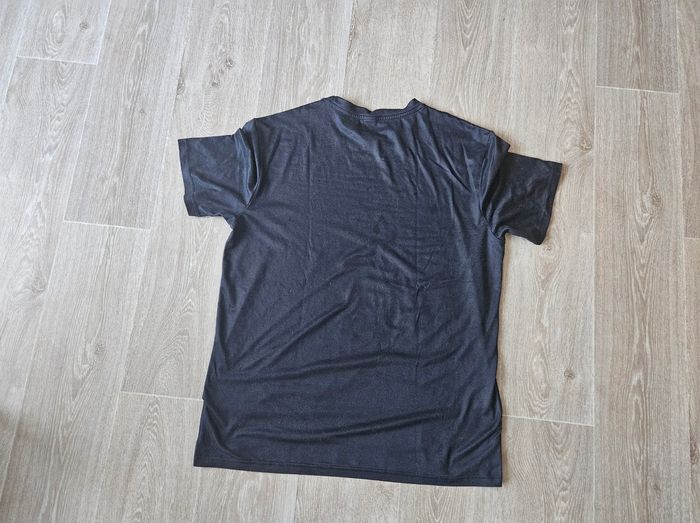 Lot 4 Tee-shirts manches courtes taille S - photo numéro 5