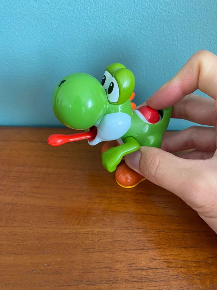 Dinosaure Nintendo mc do McDonald’s 2017 - photo numéro 2