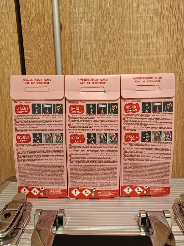 Lot 3 désodorisants d'ambiance voiture - photo numéro 2