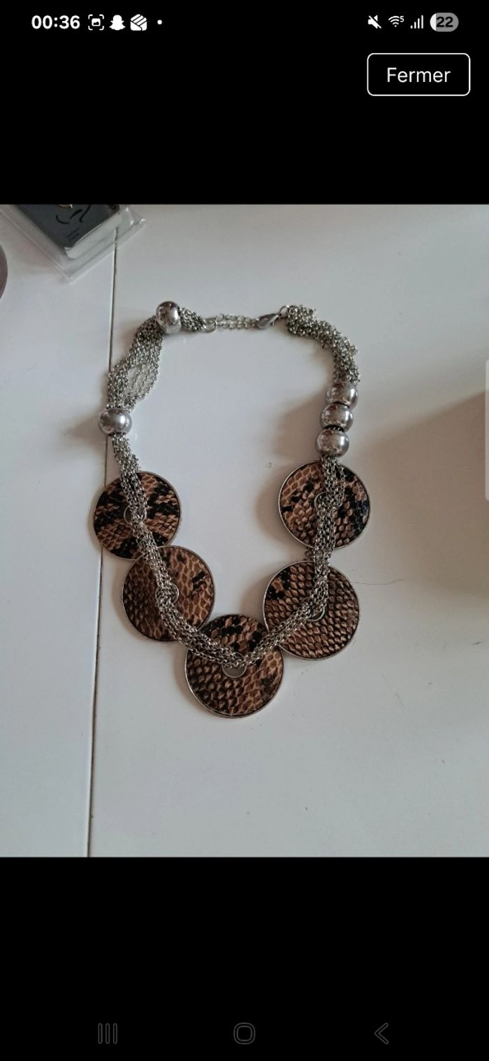 Collier