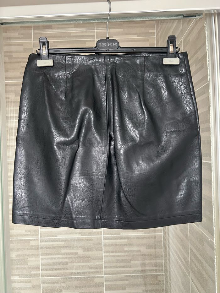 Jupe simili cuir camaïeu - photo numéro 2