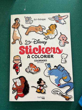 Art thérapie Disney 220 Stickers à colorier