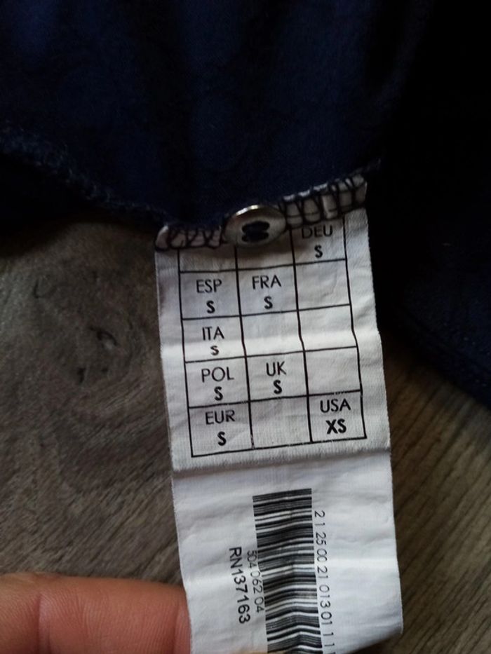 Haut taille s - photo numéro 4