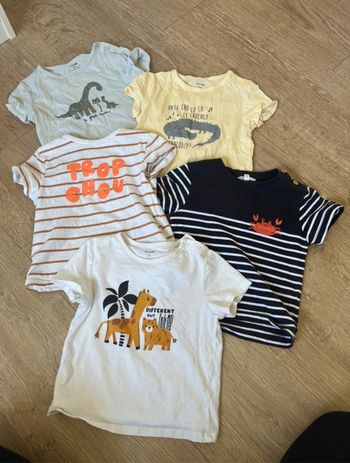 Lot teeshirt bébé 2 ans