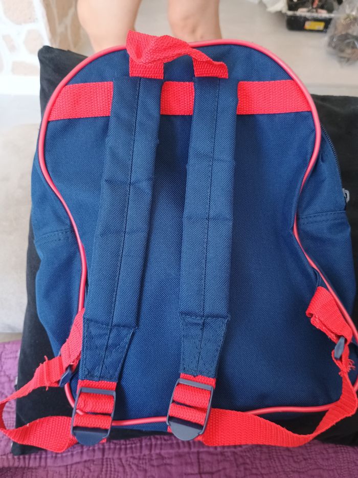 Sac à dos superman et batman - photo numéro 2