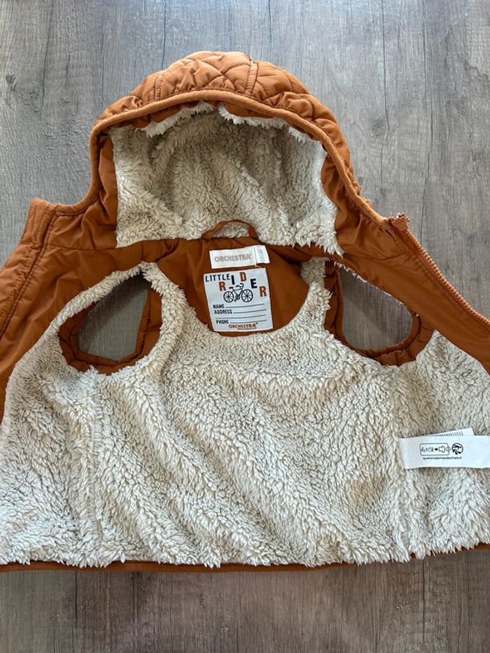 Veste sans manche chaude 6 mois - photo numéro 3