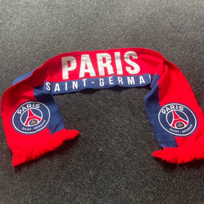 Écharpe PSG