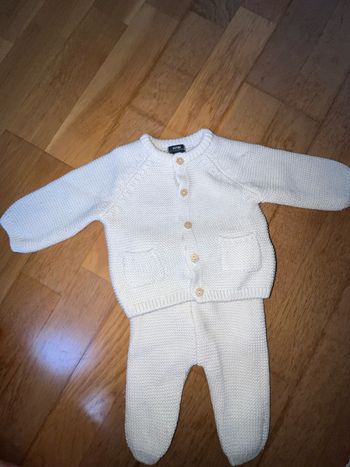 Ensemble, gilet, pantalon en maille