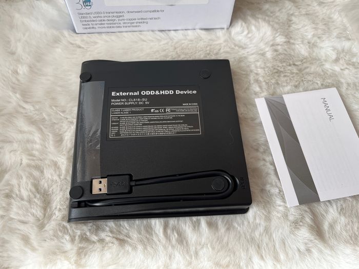 Lecteur Cd et DVD neuf dans son carton - photo numéro 3