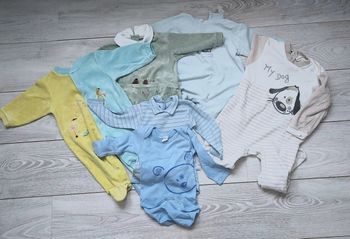 Lot vêtements bébé 