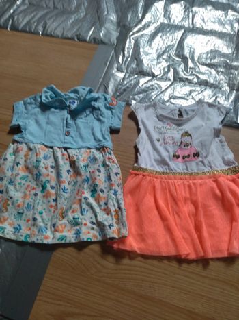 Lot robe fille 18 mois
