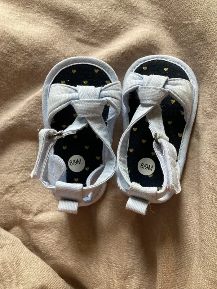 Chaussures 6/9 mois - photo numéro 2