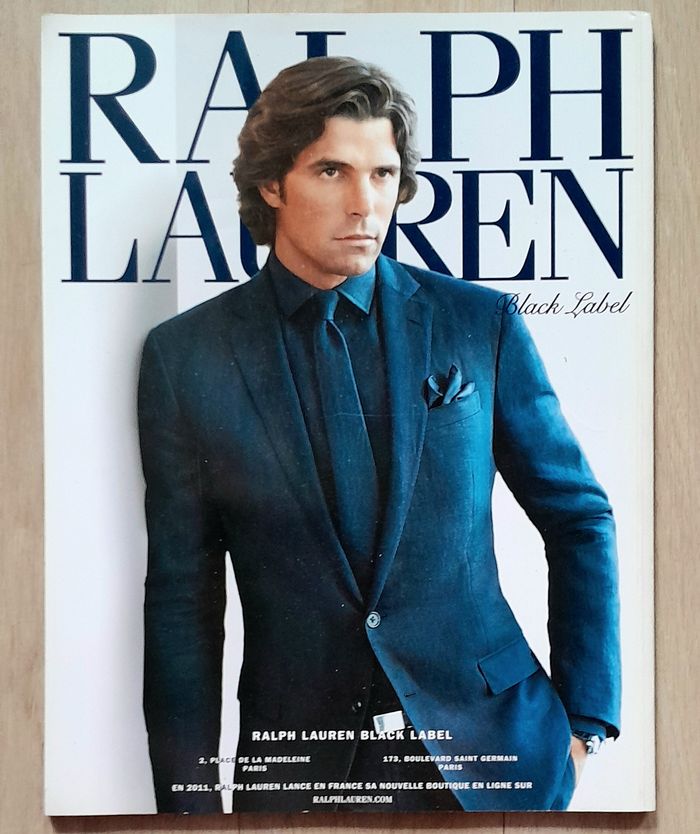 Magazine l'Officiel Hommes spécial Camille Lacourt sport mode et beauté n°24 Juin juillet aout 2011 - photo numéro 3