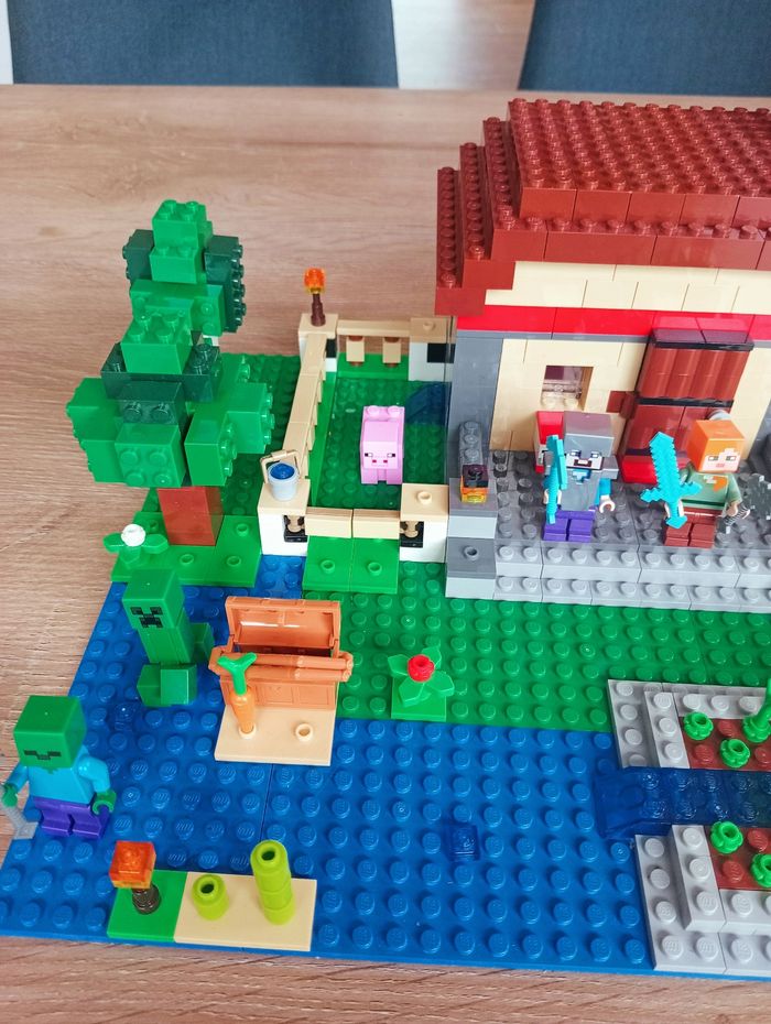 Légo Minecraft 21161 La boite de construction 3.0 - photo numéro 2