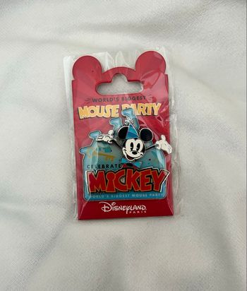 Pin’s Officiel Disneyland Paris Mickey Mouse Party