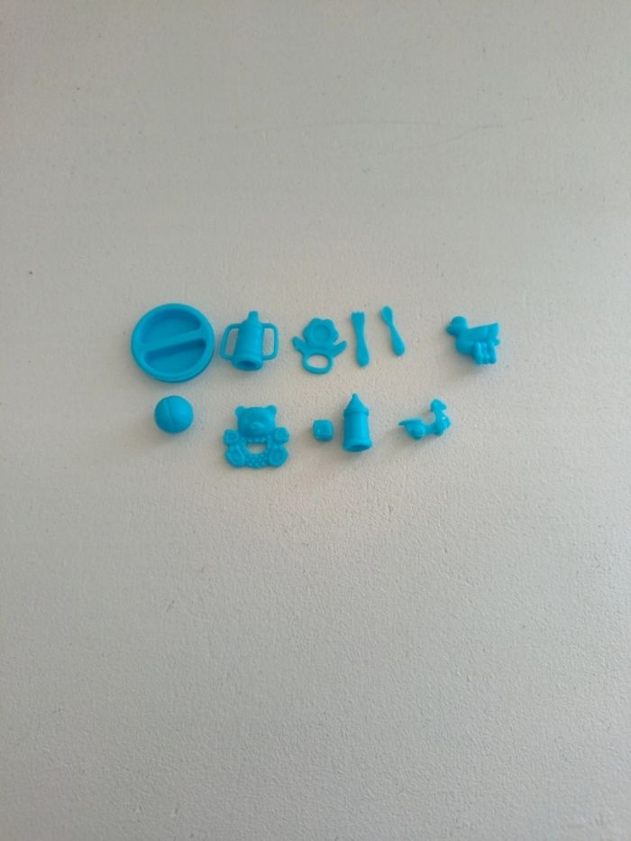 Barbie avec ses deux enfants et ses accessoires - photo numéro 6