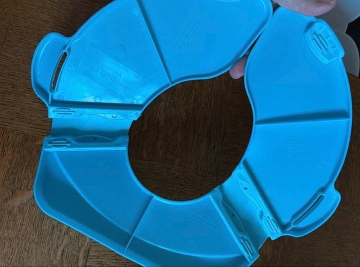 Réducteur toilette pliant de voyage - photo numéro 2