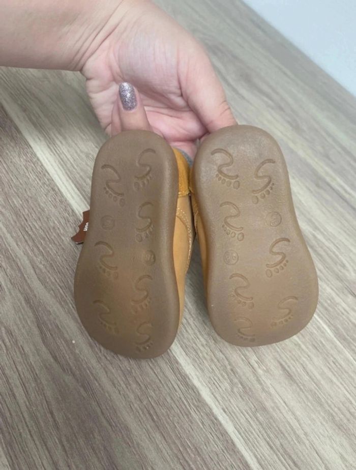 Chaussure T18 neuve - photo numéro 3