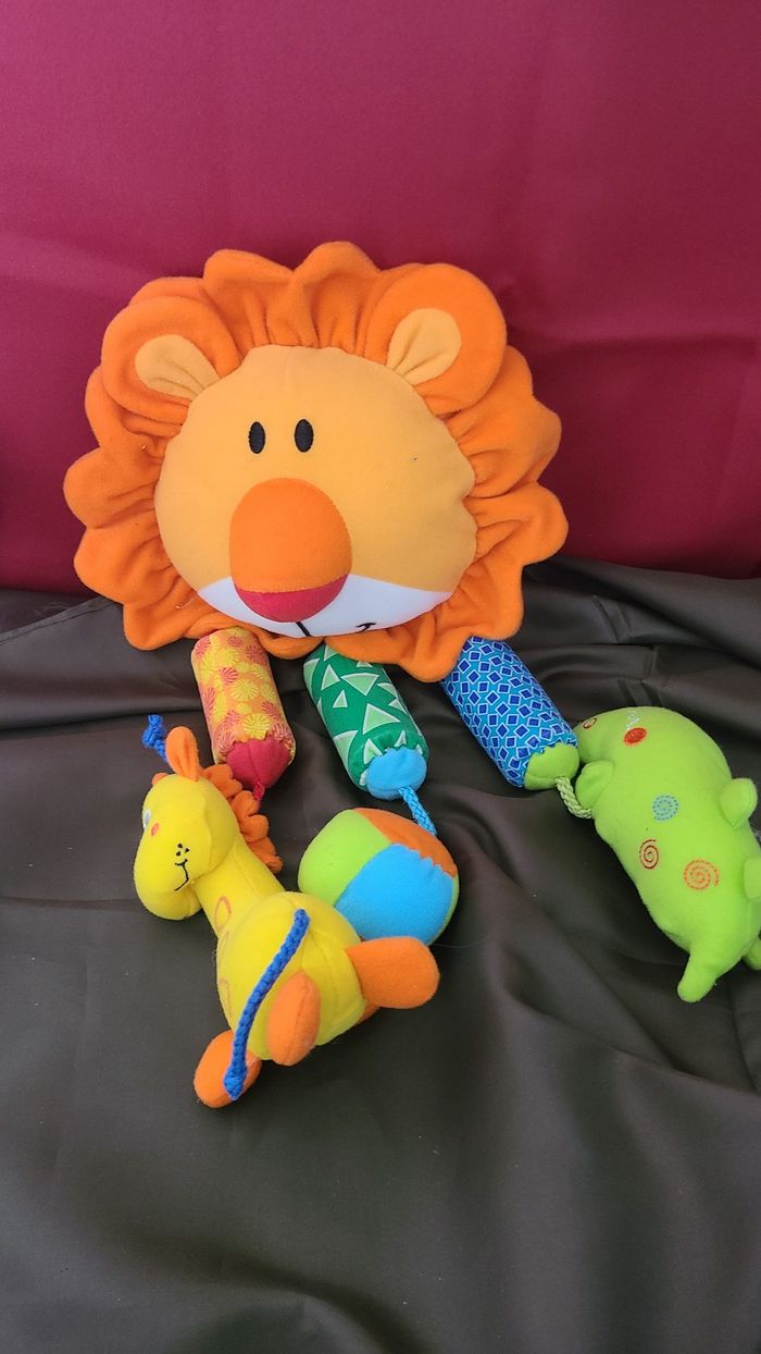 Mobile 47cm tête de lion de 25cm à grelots - photo numéro 2