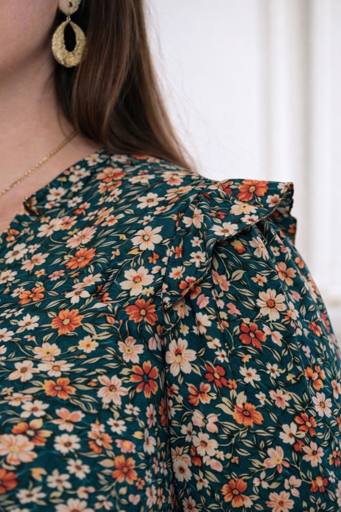 Robe fleurie romantique verte et multicolore Femme taille 52 marque Boohoo 💍 - photo numéro 4