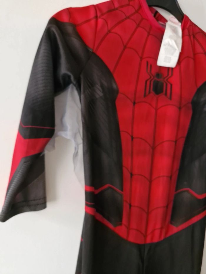 Déguisement spiderman Marvel avengers noir - photo numéro 4