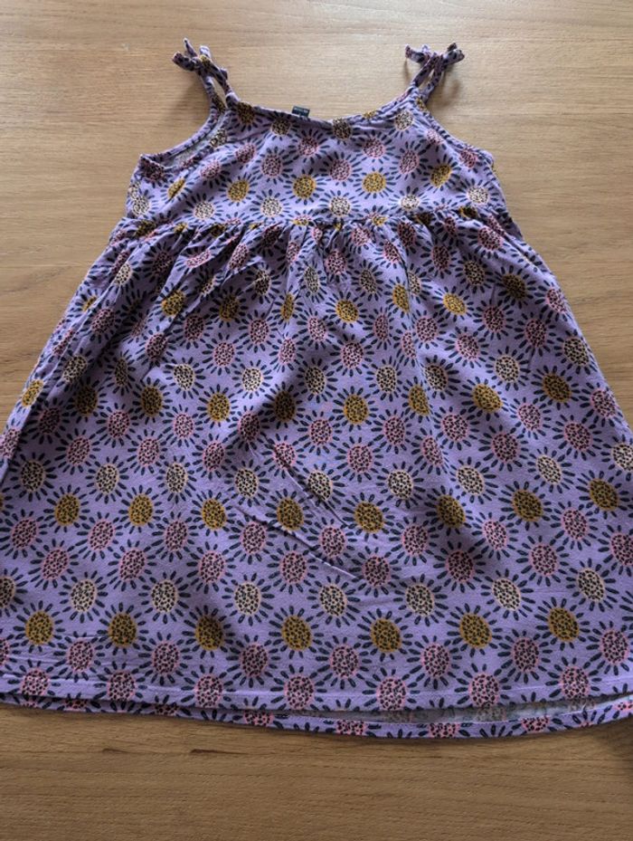 Robe a bretelles 5 ans - photo numéro 3